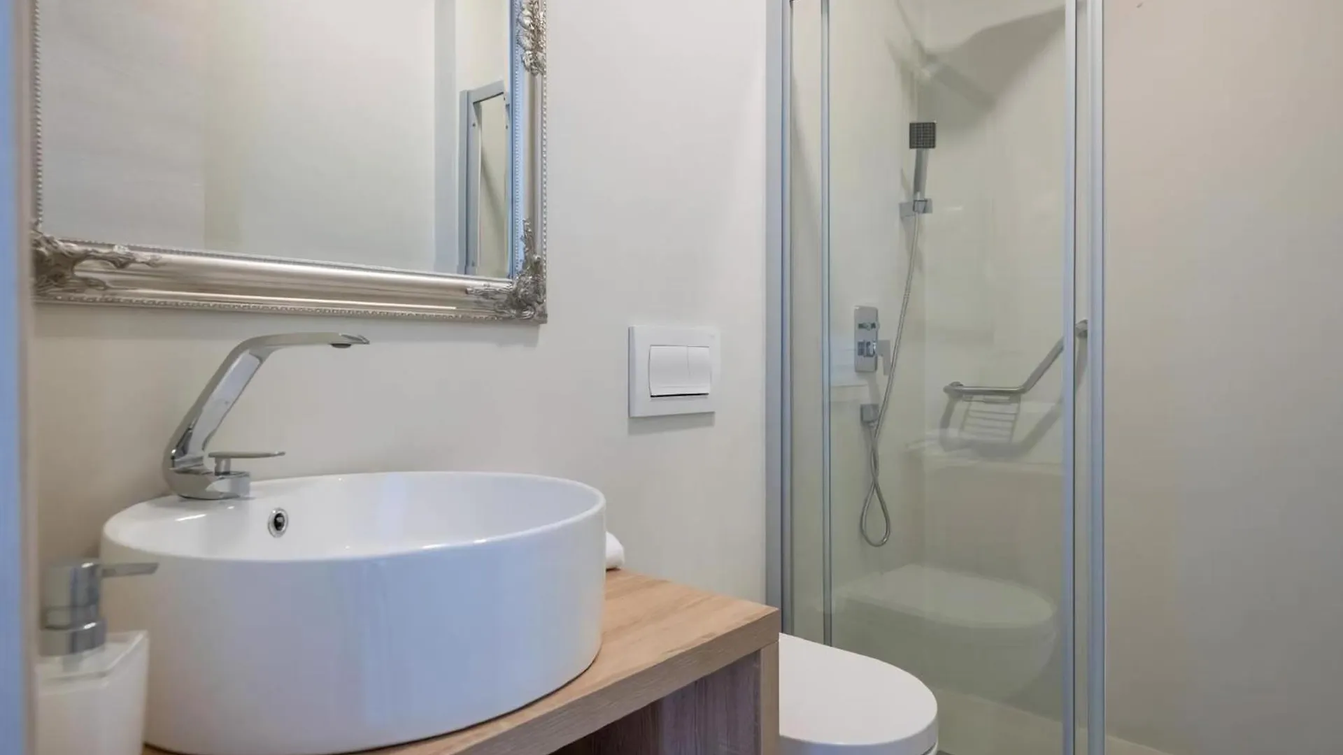 Appartement In Pula Mit Privater Terrasse 0*,