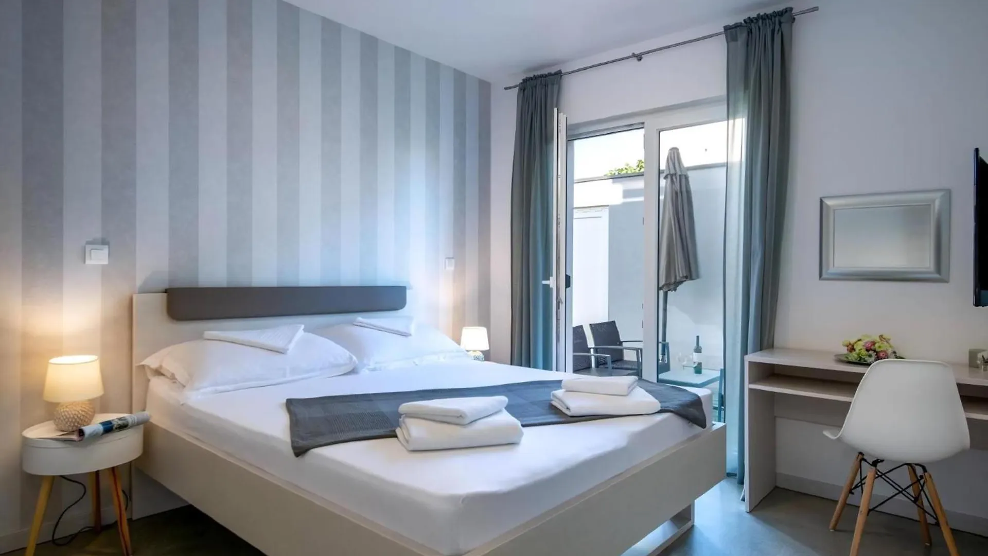 Apartment Appartement In Pula Mit Privater Terrasse Croatia